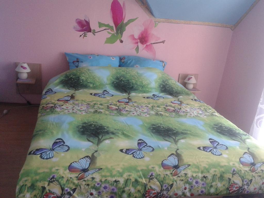 Appartement Dom Pod Roza à Leśna Chambre photo